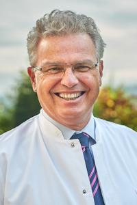 Dr. Gregor Kosmützky Dr. Gregor Kosmützky